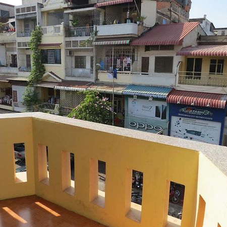 Jun Jun Guesthouse プノンペン エクステリア 写真