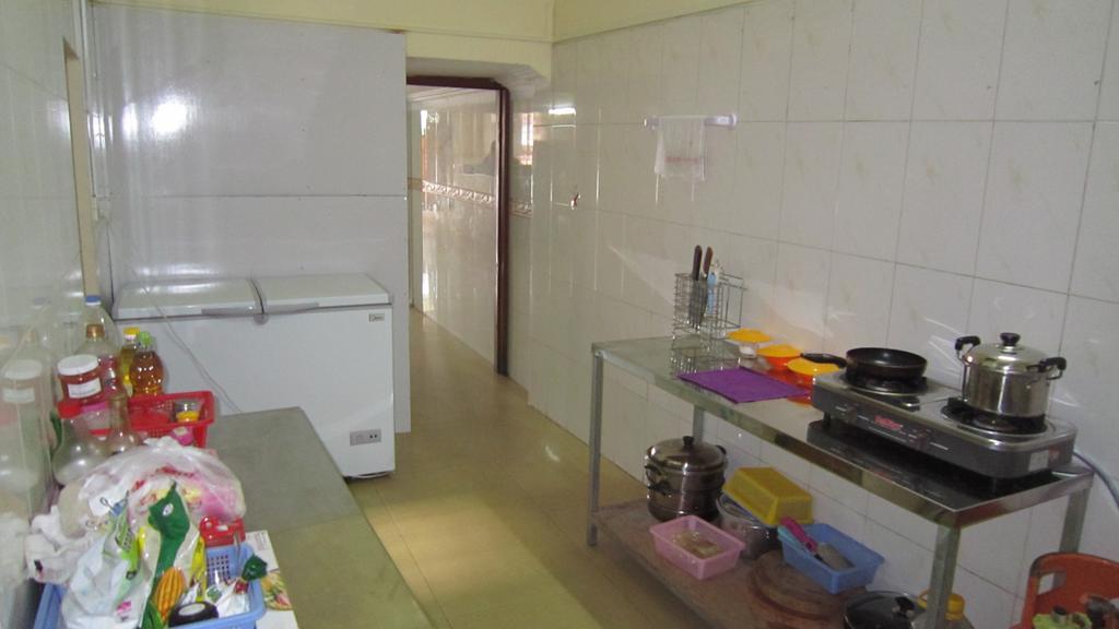 Jun Jun Guesthouse プノンペン エクステリア 写真